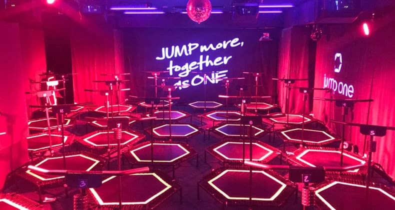 jump one Shinjuku.East トランポリン×暗闇フィットネスの画像2